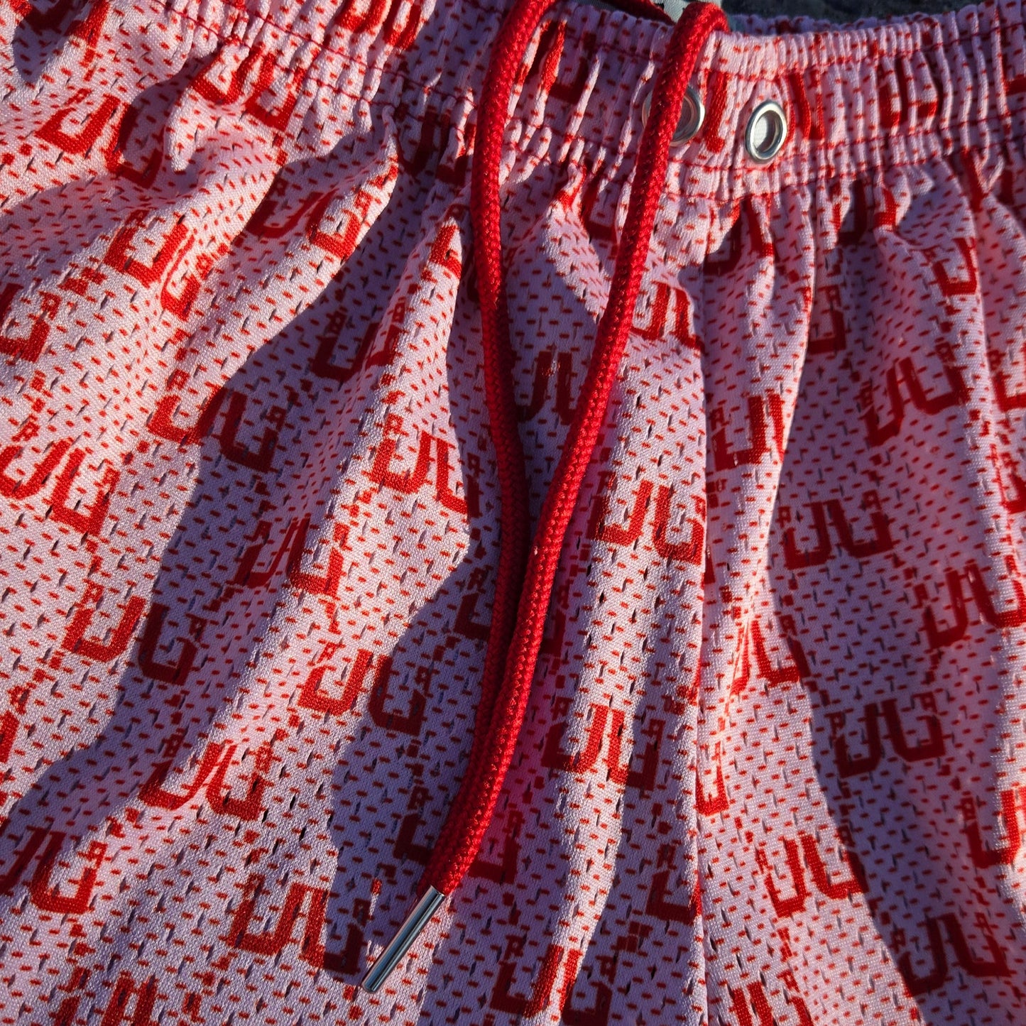 Mono UU Red Shorts